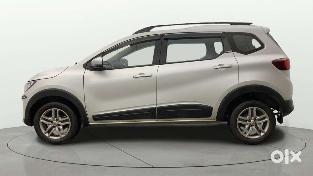 Renault Triber Rxz Easy-r Amt, 2021, Petrol