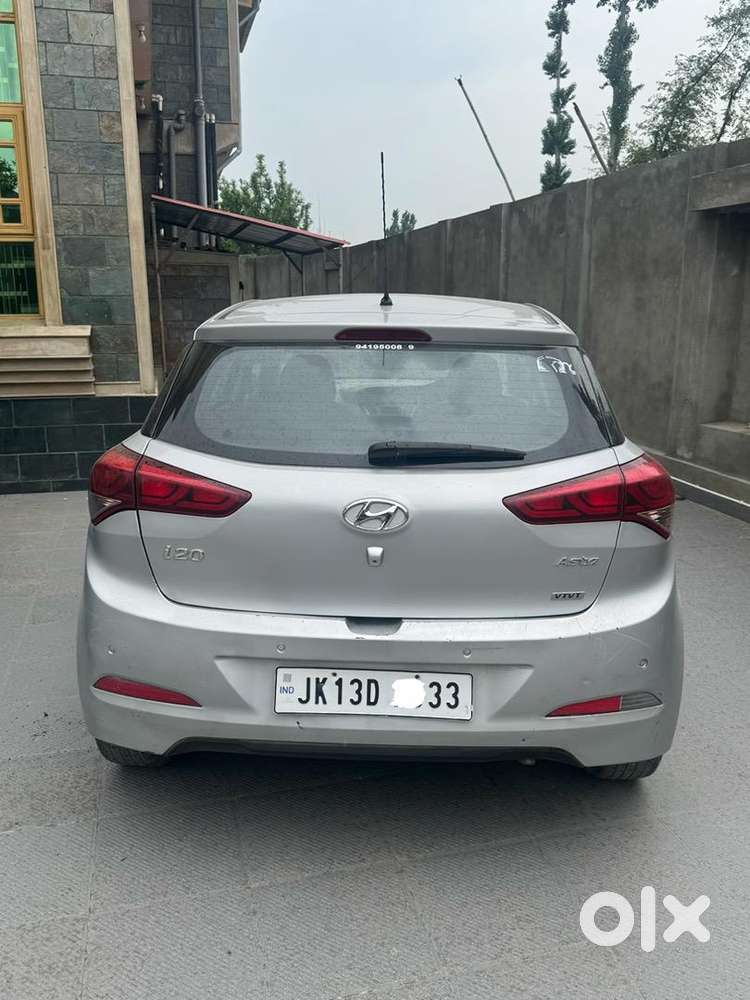 Hyundai I20 December 2016 Petrol 85000 Km Driven