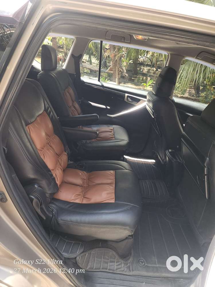 Toyota Innova Crysta 2017