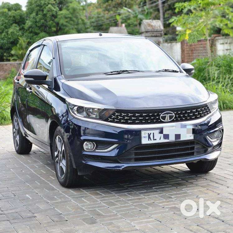 Tata Tiago Xz Plus Dual Tone, 2022, Petrol