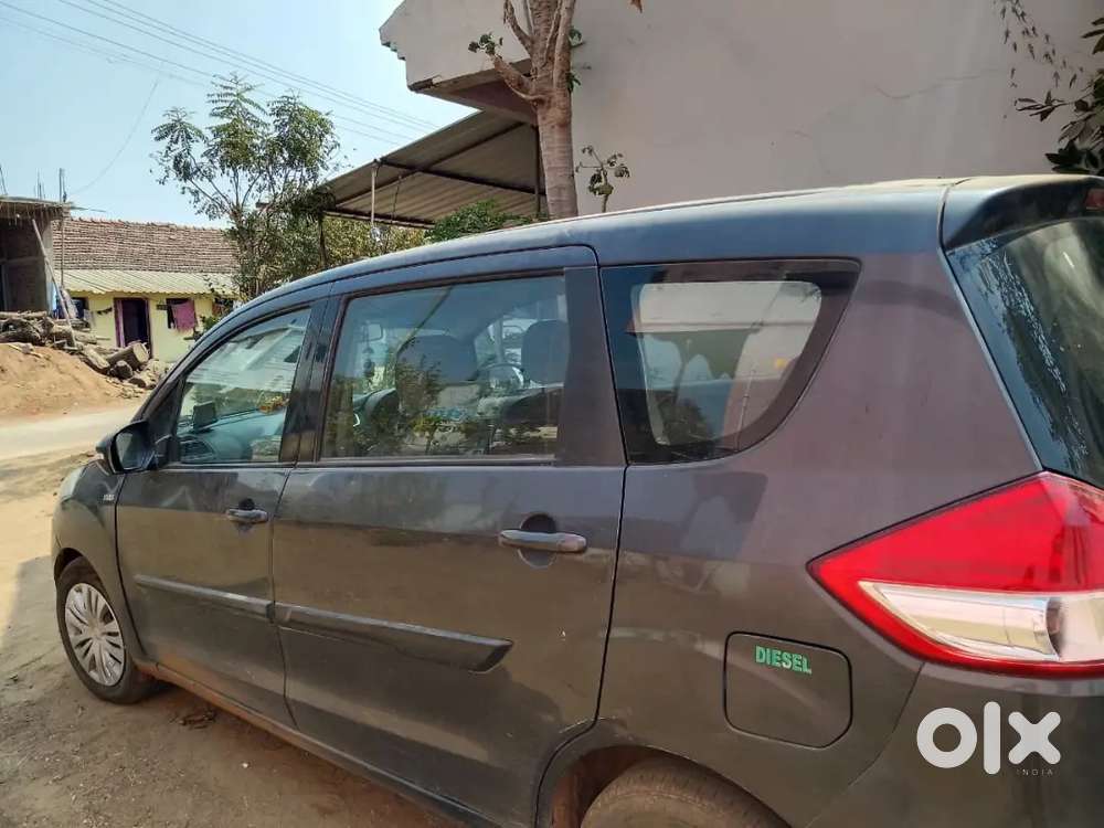 Maruti Suzuki Ertiga 2012