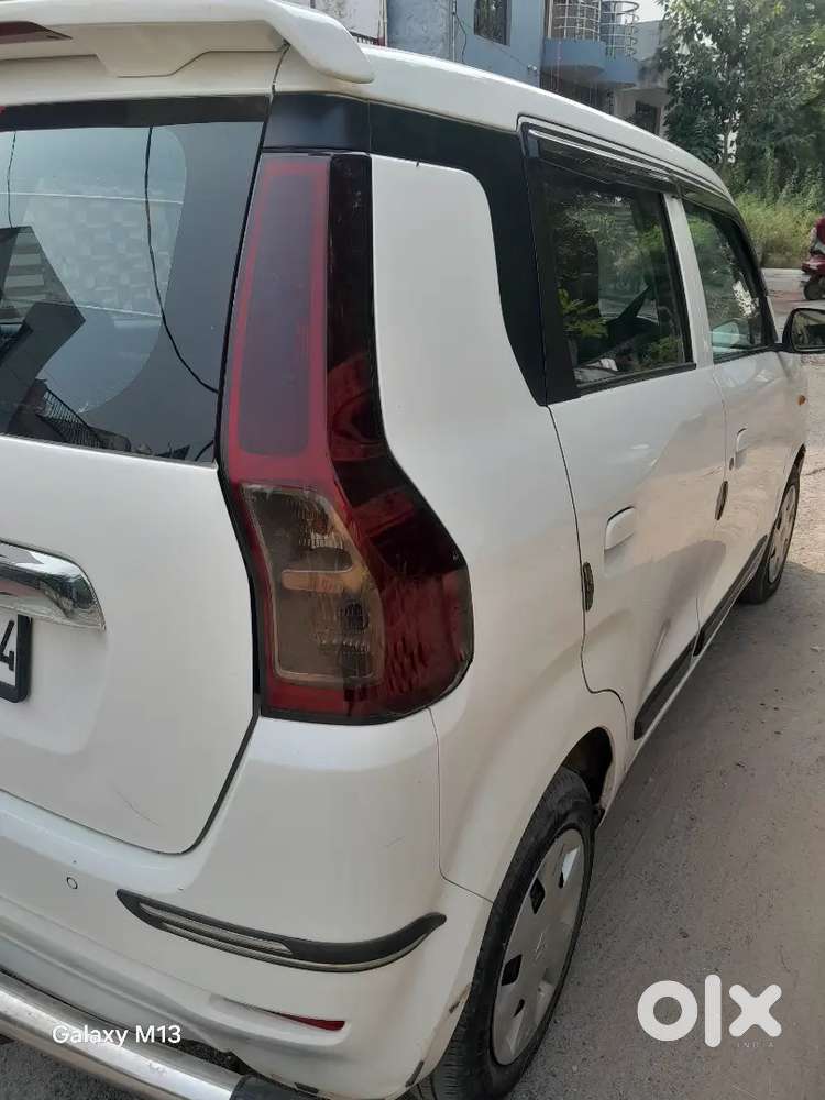 Car Very Good Condition Power Window Power Stearing Auto.. Centre Look