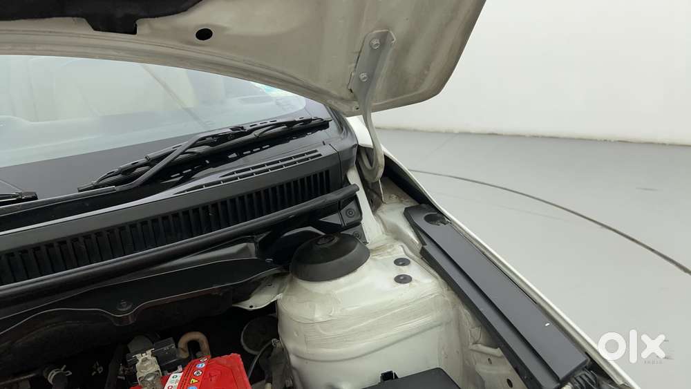 Maruti Suzuki Ciaz Alpha 1.5 At, 2022, Petrol