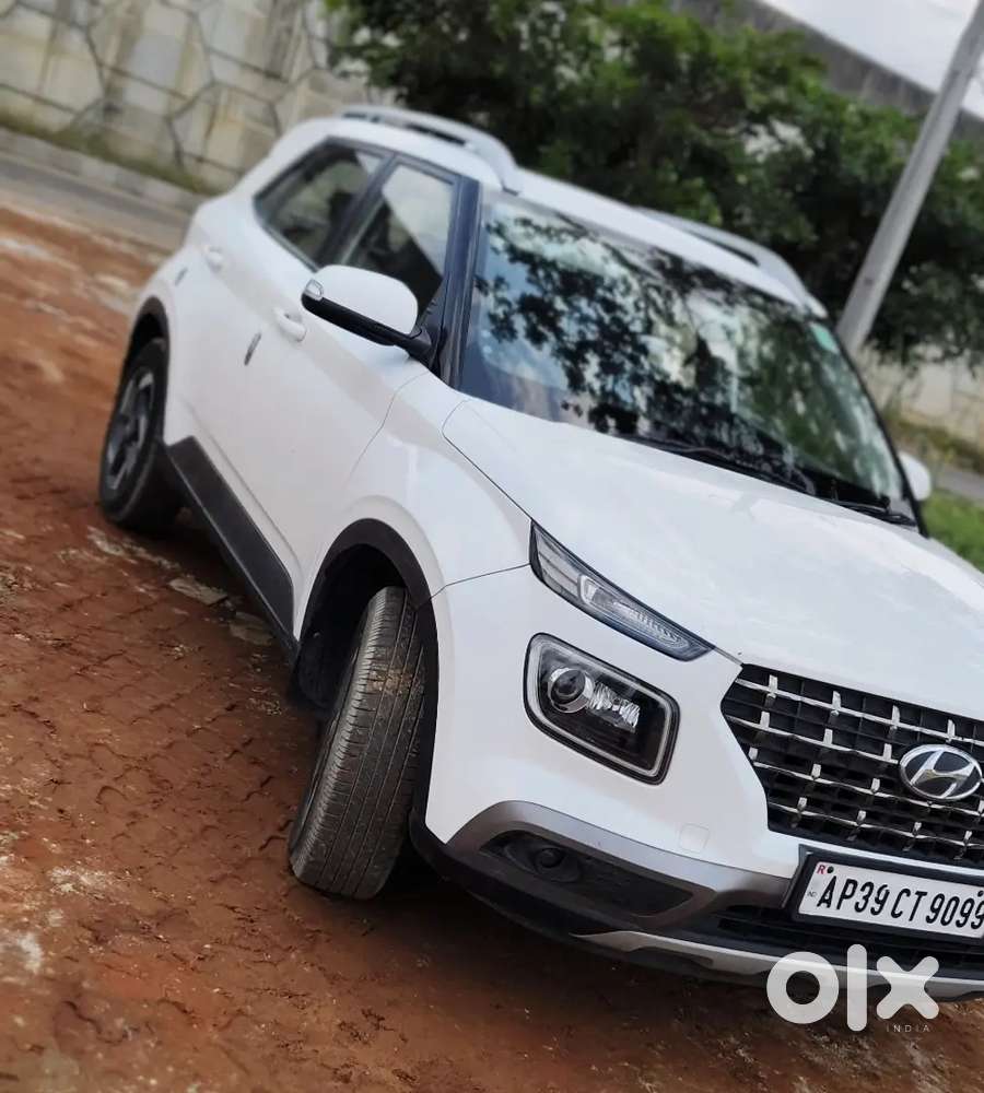 Hyundai Venue 2019 Diesel Well Maintained