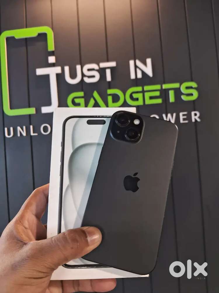 Apple iPhone 15 ブラック　箱 APPLE IPHONE 15 256GB BLACK WITH BOX MINT CONDITION 78% BATTERY