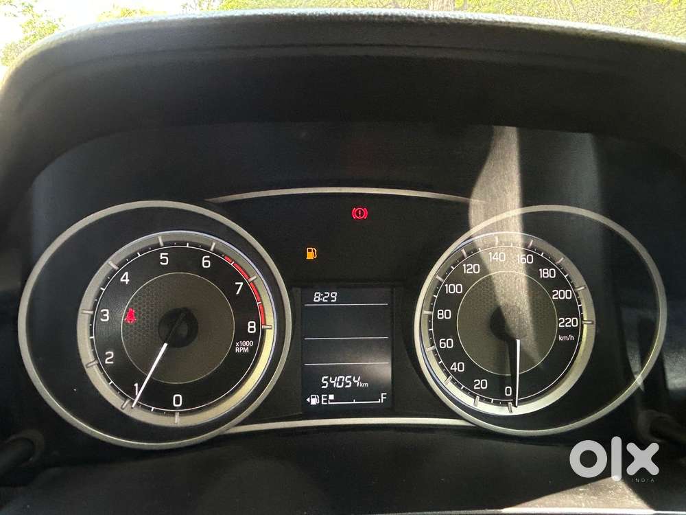 Maruti Suzuki Swift Dzire 1.3 Vxi, 2021, Petrol