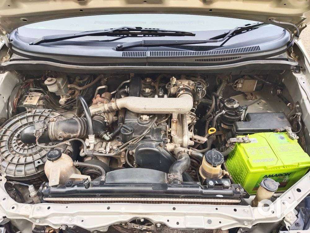 Toyota Innova 2.5 G (diesel) 8 Seater, 2013, Diesel