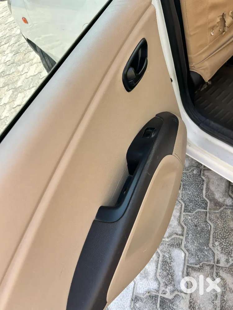 I10 Magna 2011 Model