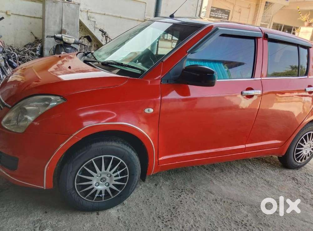 Maruti Suzuki Swift 2006 Petrol Well Maintained