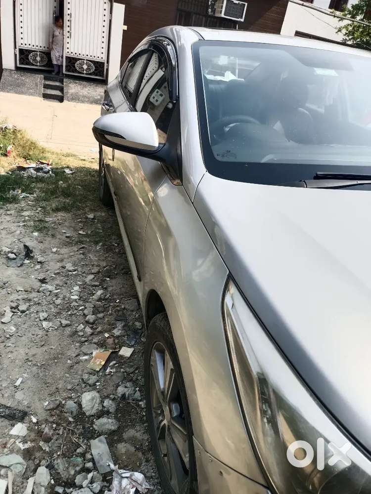 Hyundai Verna 2017 Diesel 125000 Km Driven