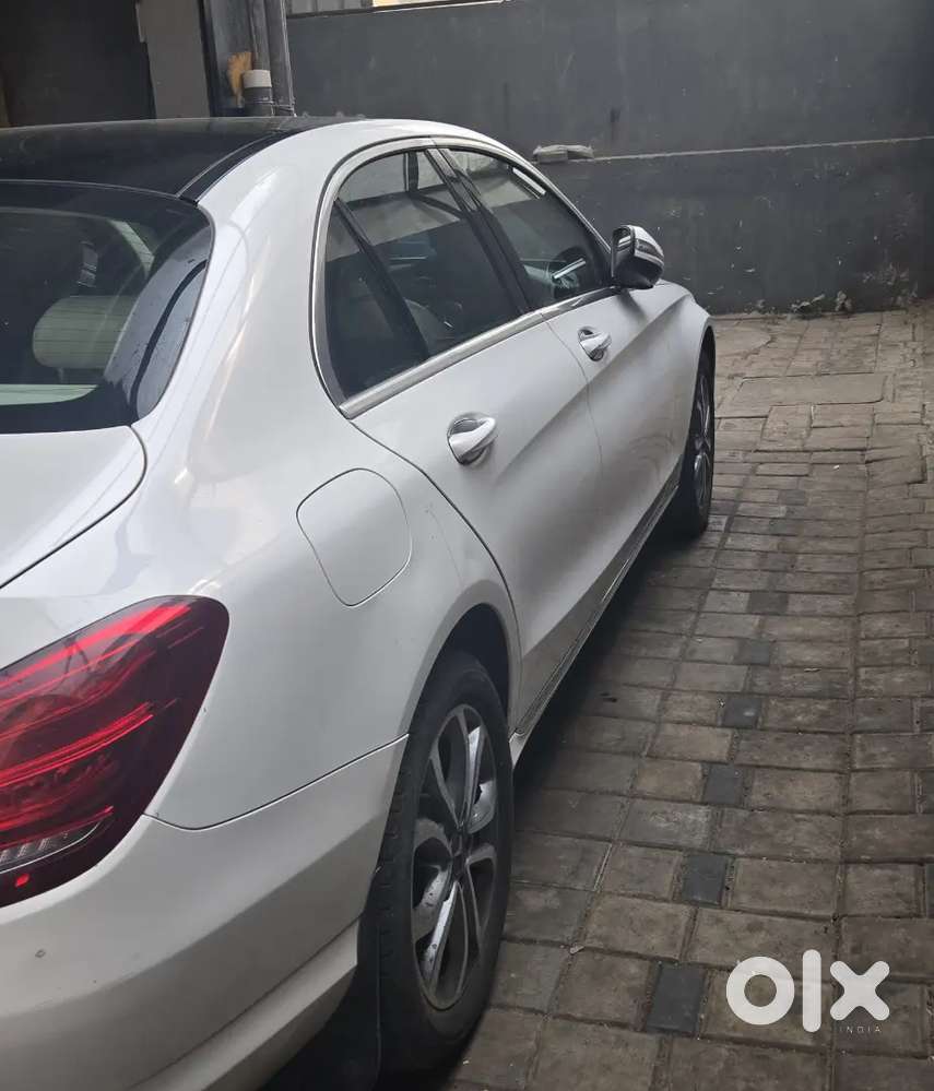 Company Maintained Woth Service Records.. Excellent Mileage