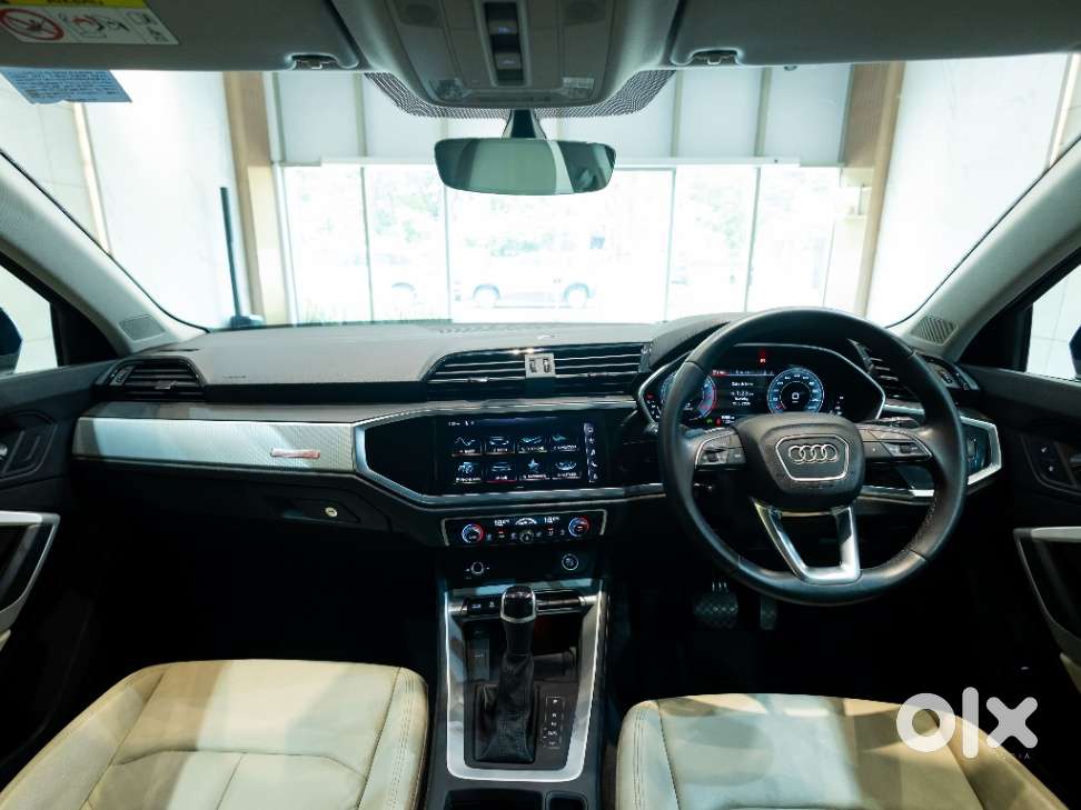 Audi Q3 40 Tfsi Technology, 2023, Petrol