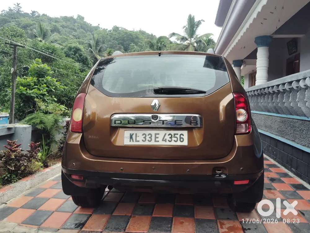 Renault Duster 2013 Diesel 130000 Km Driven