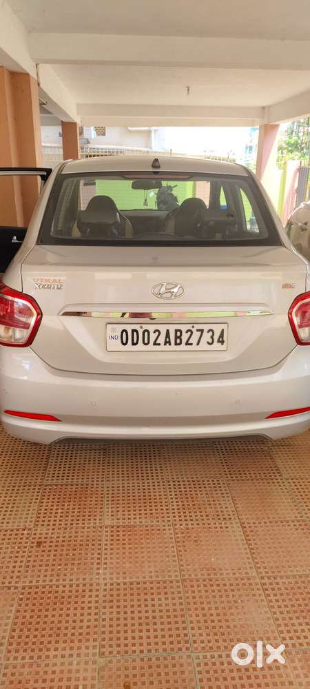 Hyundai Xcent 2016 Petrol Well Maintained