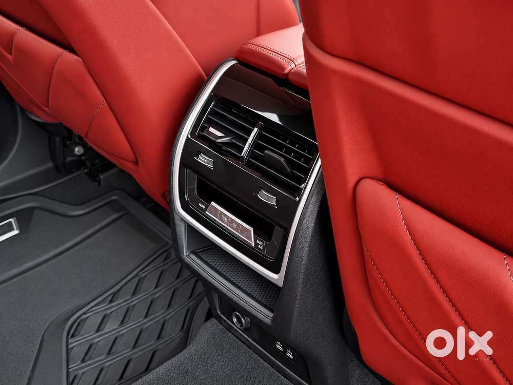Bmw Xm Plug-in Hybrid, 2024, Petrol
