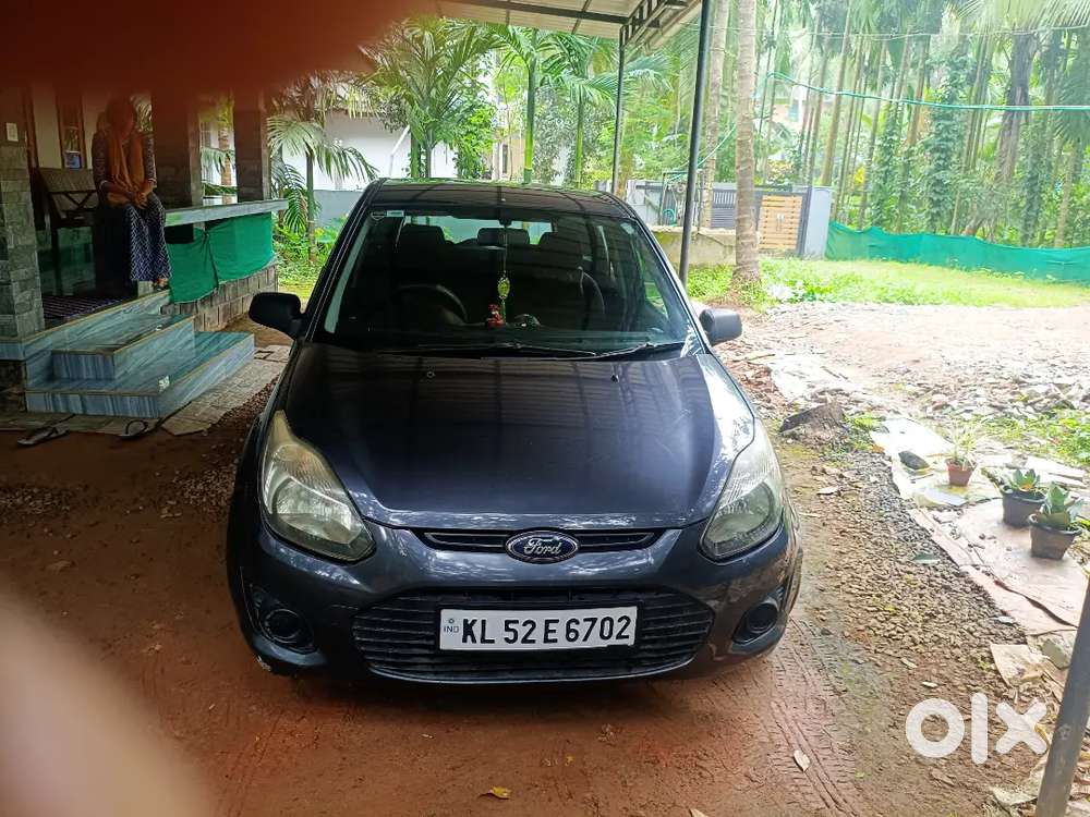 Ford Figo 1.2 Trend Petrol 2013