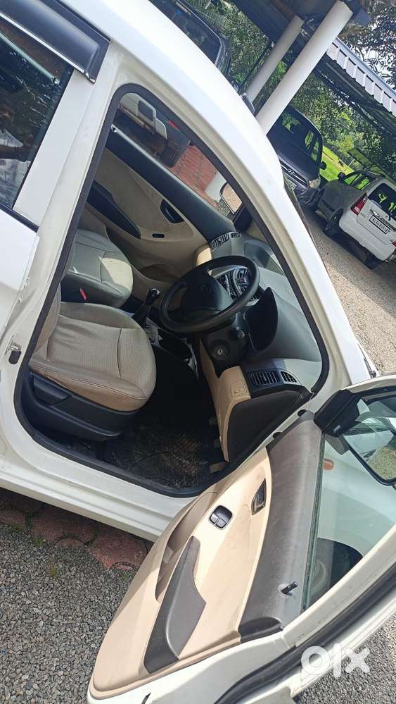 Hyundai Eon Era +, 2018, Petrol