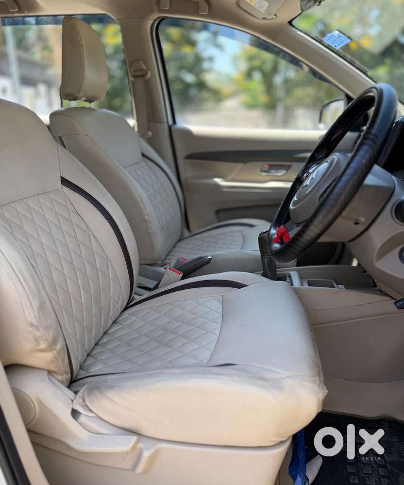 Maruti Suzuki Ertiga 2022-2023 Vxi Cng, 2022, Petrol