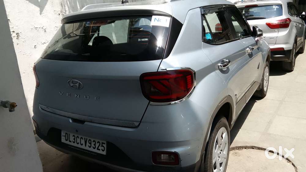 Hyundai Venue S, 2022, Petrol