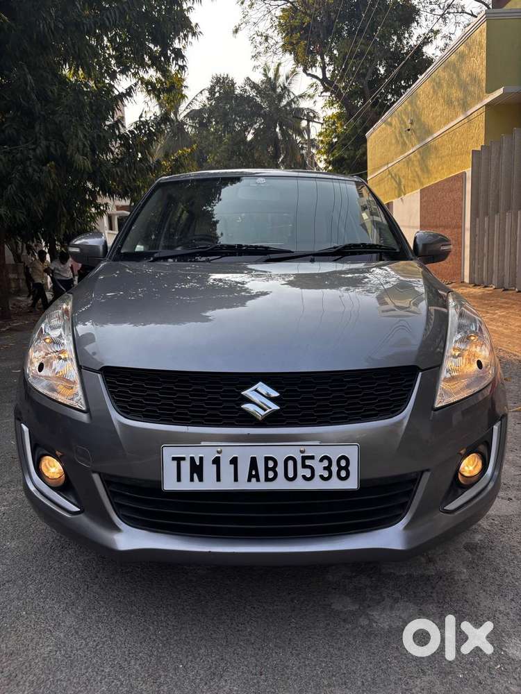 Maruti Suzuki Swift Vxi + Manual, 2017, Petrol