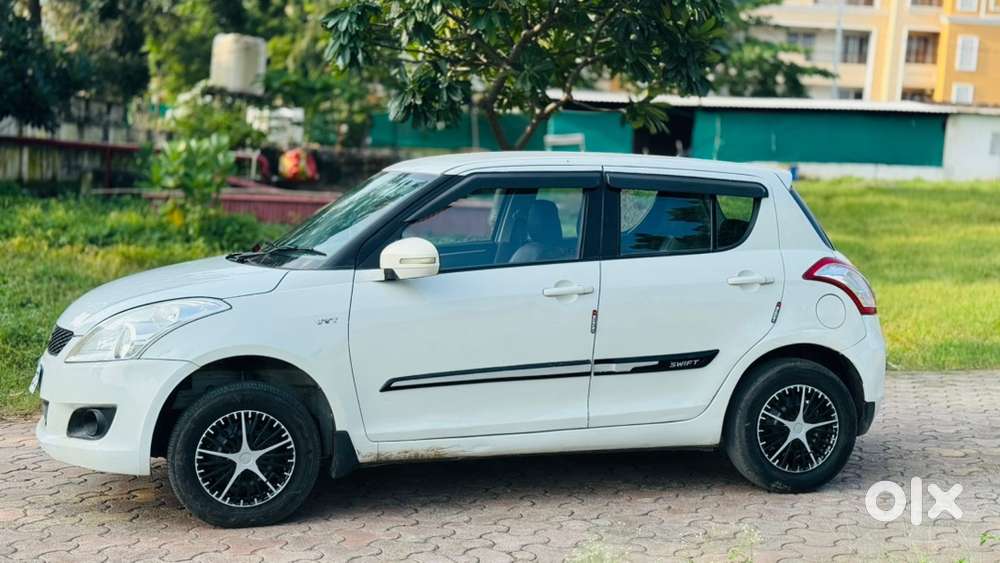 Maruti Suzuki Swift Vxi Top Condition