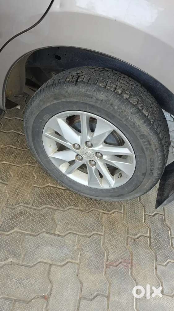 Toyota Innova Crysta