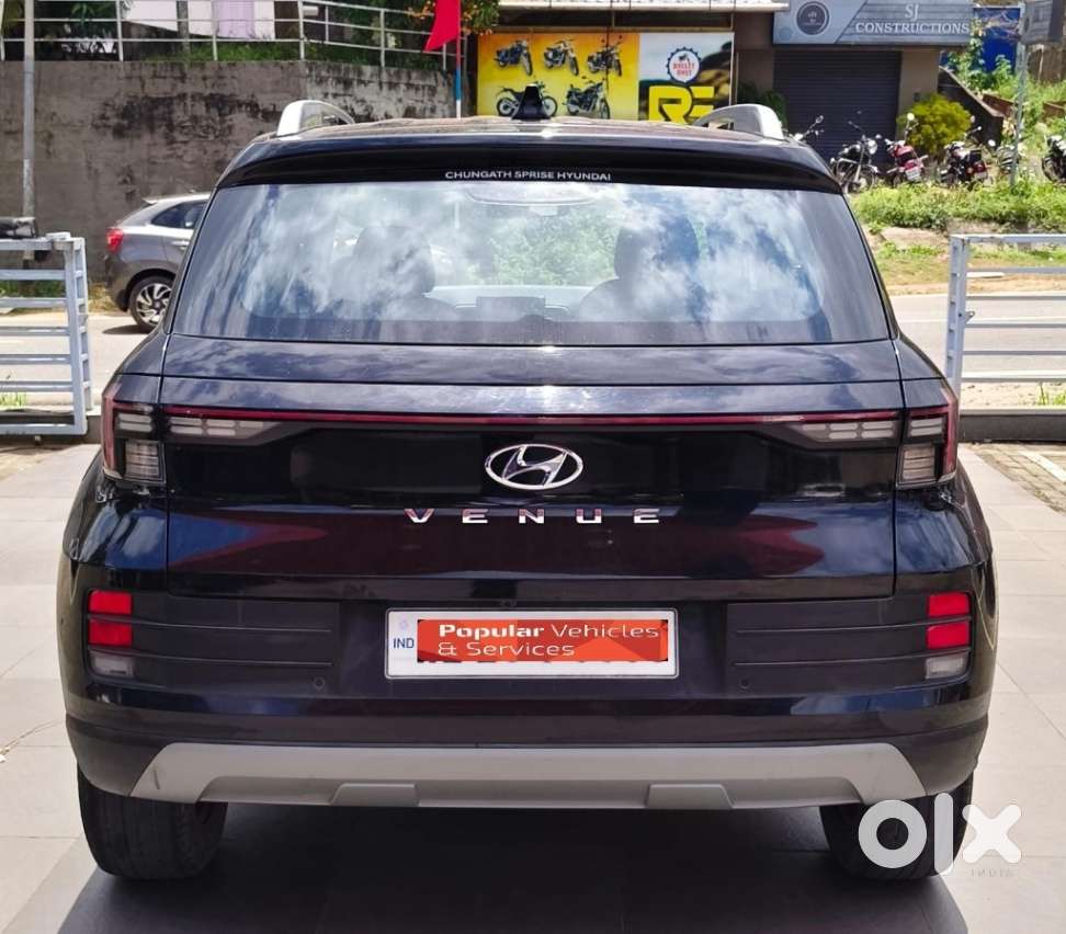 Hyundai Venue 1.2 S Plus, 2022, Petrol