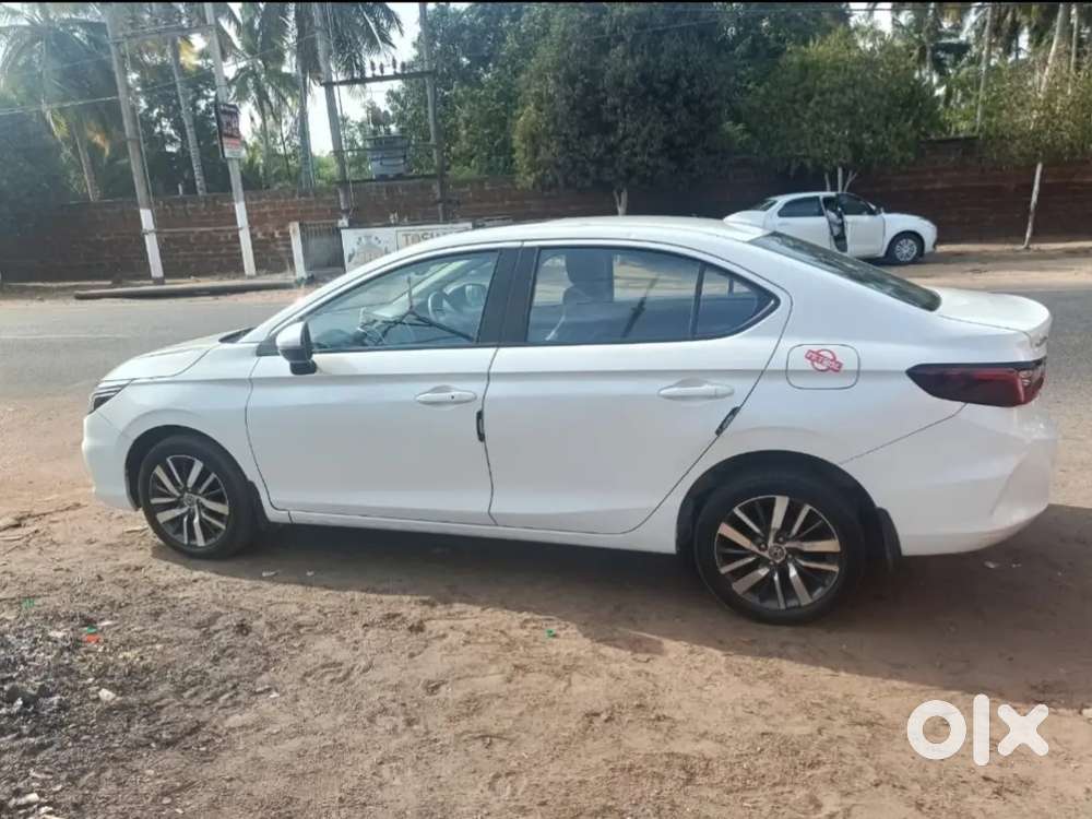 Honda City 2023 Petrol 25500 Km Driven