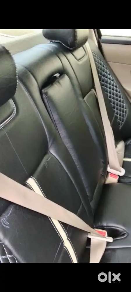 Maruti Suzuki Dzire 1.2 Vxi 2013