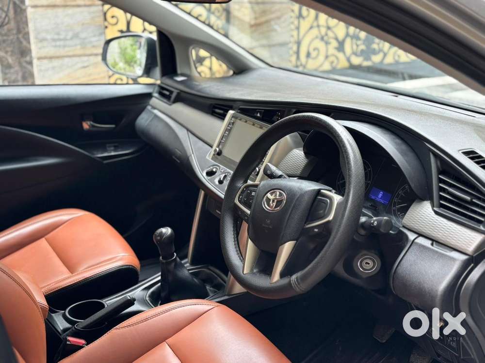 Toyota Innova Crysta 2.4 Gx Mt, 2022, Diesel