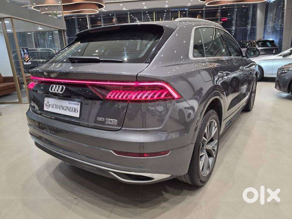 Audi Q8 Limited Edition, 2023, Petrol