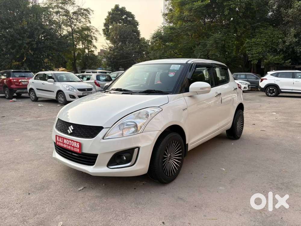 Maruti Suzuki Swift Vxi + Manual, 2016, Petrol