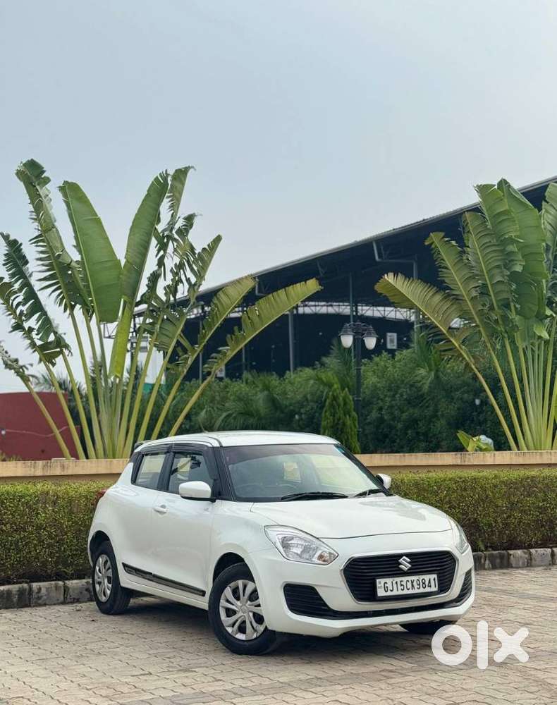 Maruti Suzuki Swift Amt Vxi, 2020, Petrol