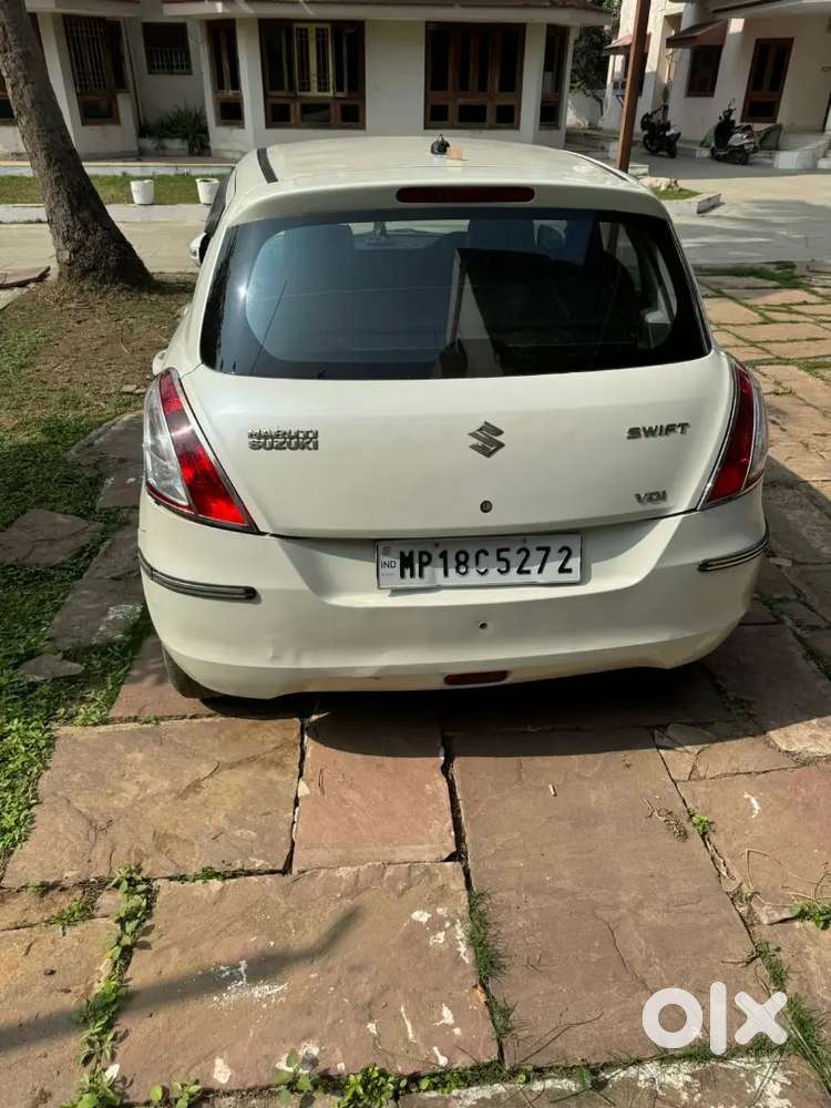 Maruti Suzuki Swift 2013 Diesel 105000 Km Driven