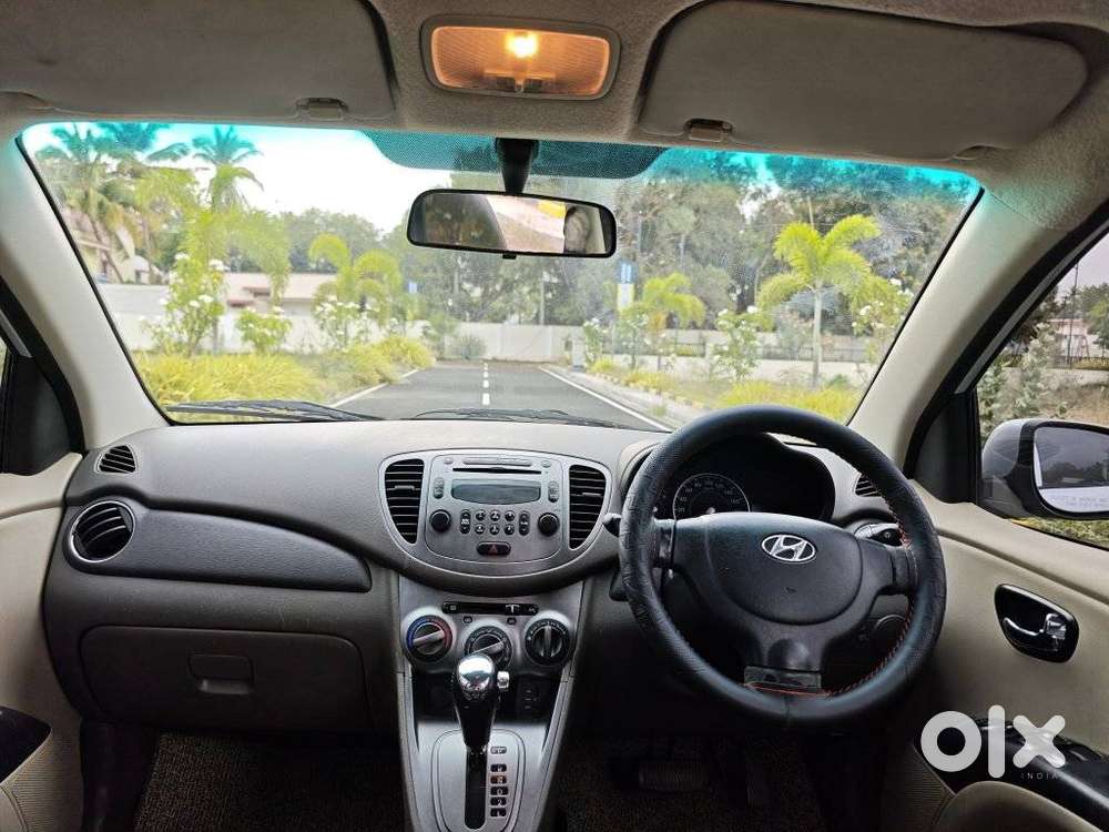 Hyundai I10 Sportz At, 2011, Petrol