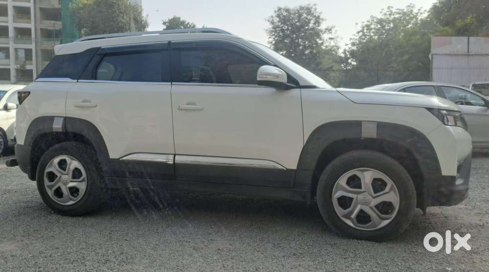 Maruti Suzuki Brezza 1.5 Lxi Smart Hybrid, 2024, Petrol