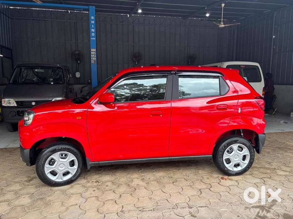Maruti  Spresso Lxi Vxi Vxi + Stock Available