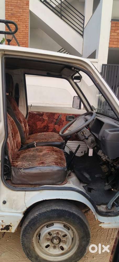 Maruti Suzuki Omni 8 Seater, 2001, Petrol