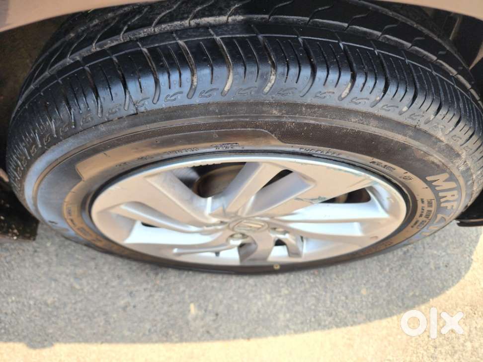 Honda Jazz V Mt Privilege, 2019, Petrol