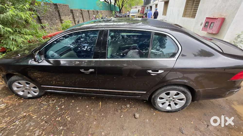 Superb 2013 Diesel Automatic
