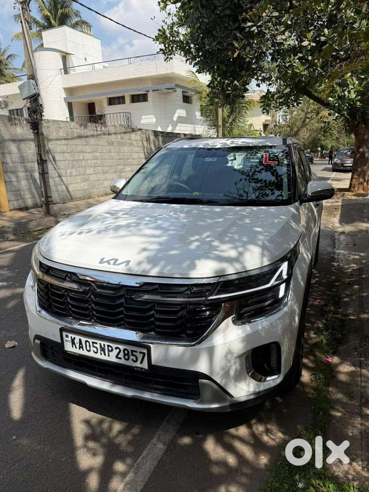 Kia Seltos Htk Plus (o) Ivt 1.5 Petrol-like New  8 Months Old