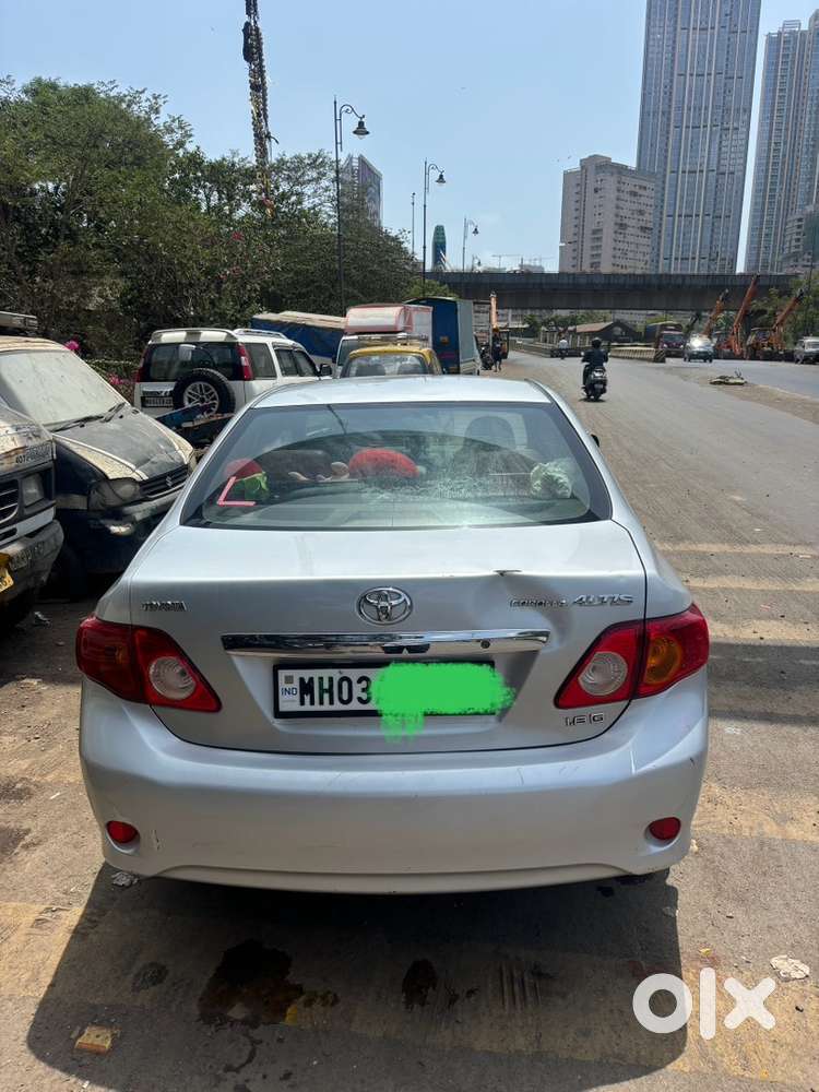 Toyota Corolla Altis 2010