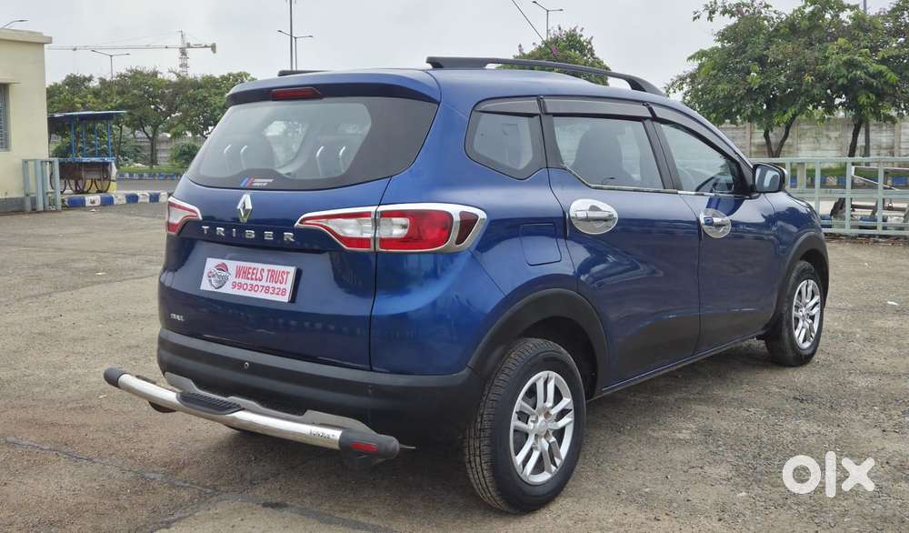 Renault Triber Rxt, 2022, Petrol