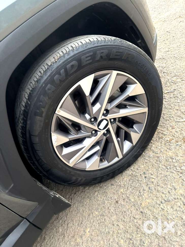 Hyundai Tucson Signature 2.0 At Petrol, 2024, Petrol