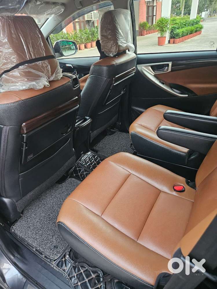 Toyota Innova Crysta 2.8z Automatic, 2020, Diesel