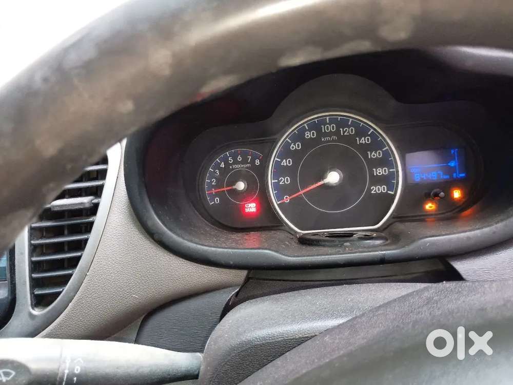 Hyundai I10 2014 Model Car