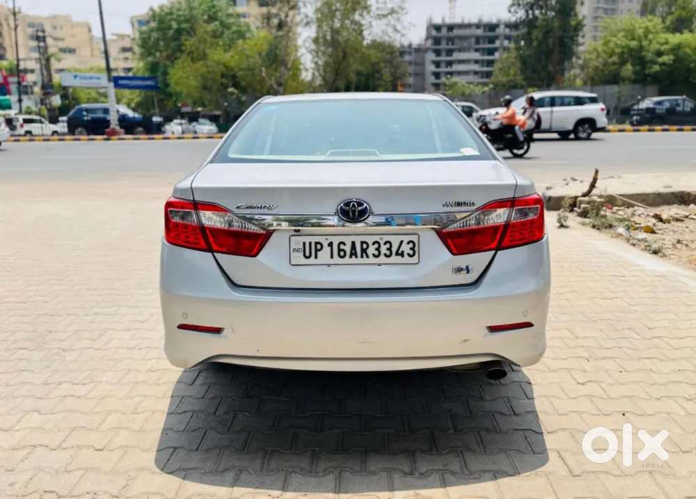 Toyota Camry Hybrid  2013  Fully Loaded

 Automatic