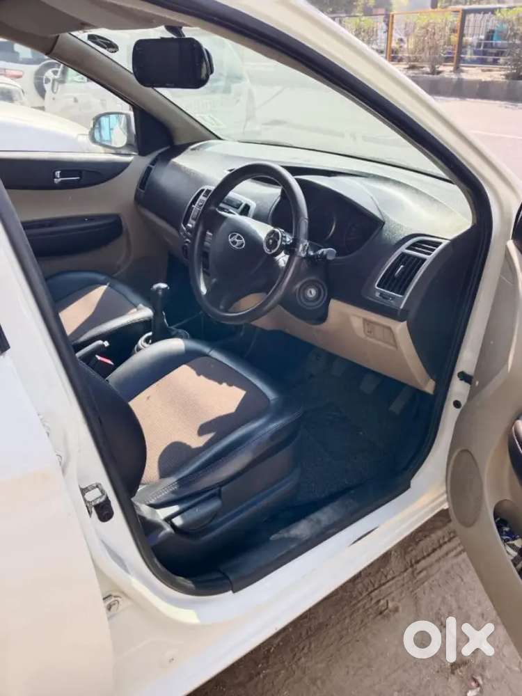 Hyundai I10 2014 Diesel 92000 Km Driven  Good Condition