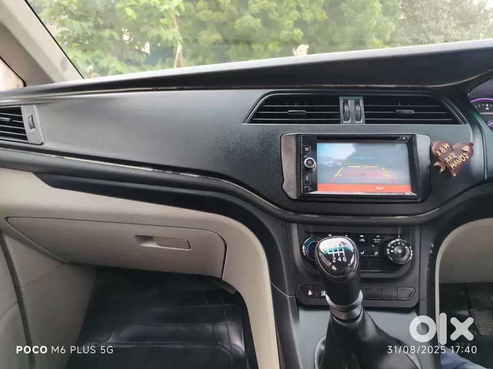Mahindra Marazzo M2, 2018, Diesel