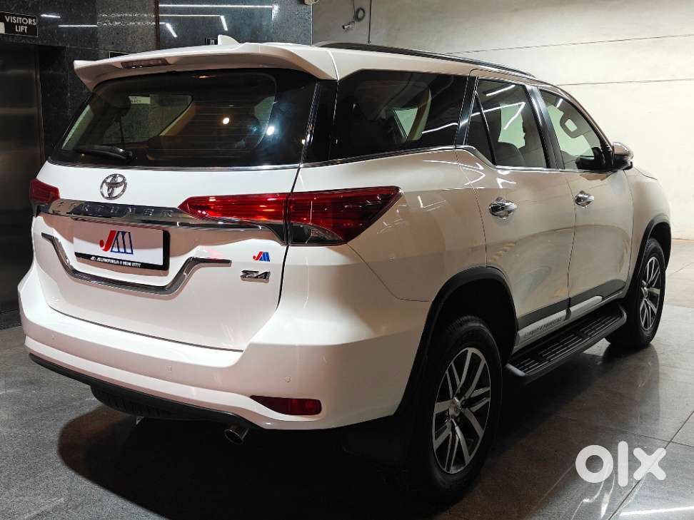 Toyota Fortuner 4x4 At 2.8 Diesel, 2019, Diesel